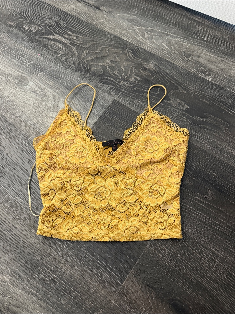 Love Tree Yellow Floral Lace Cami